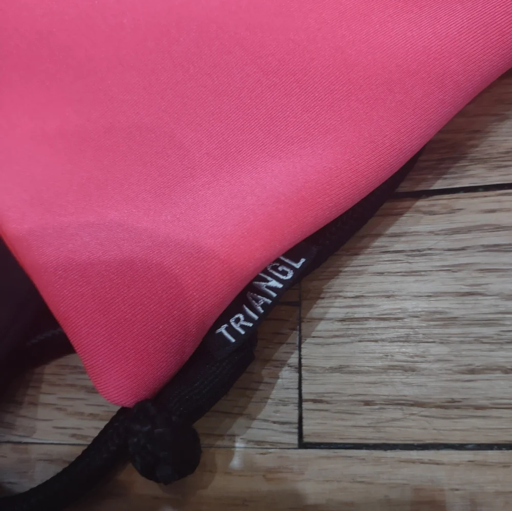 Triangl swimwear neon pink neoprene bikini bottom L and matching backpack
